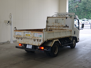 ISUZU ELF 2010