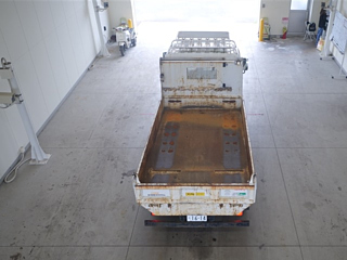 ISUZU ELF 2010