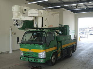 ISUZU ELF 2008