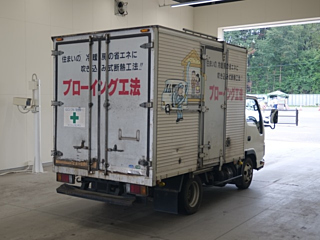 ISUZU ELF 2010