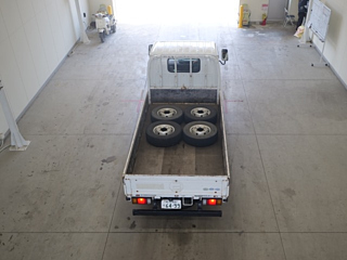 ISUZU ELF 2010