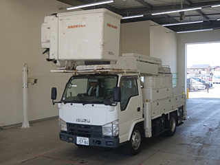 ISUZU ELF 2008