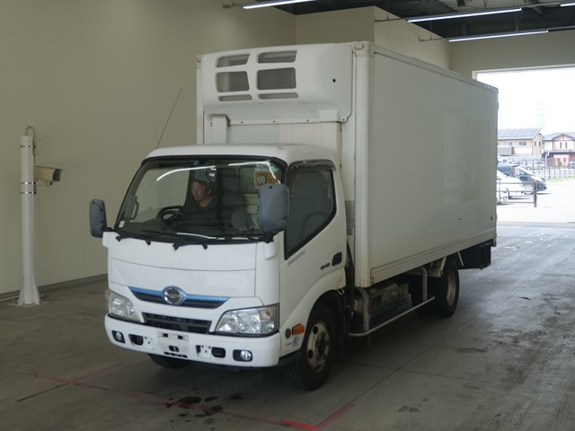 HINO DUTRO 2014