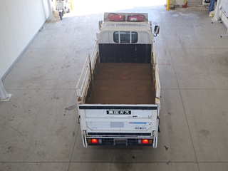 ISUZU ELF 2010
