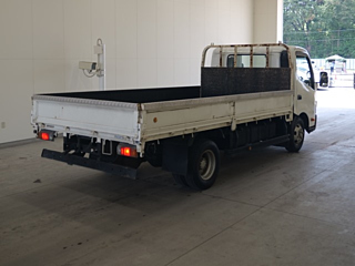TOYOTA DYNA 2011