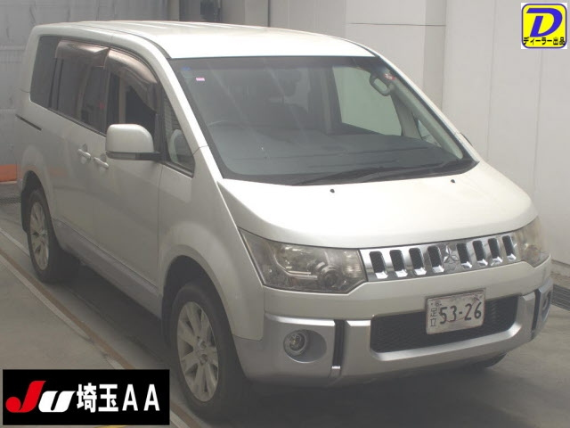 MITSUBISHI DELICA D5 2012