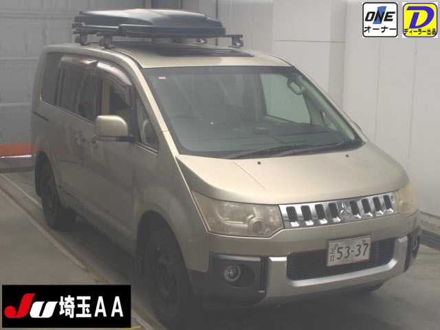 MITSUBISHI DELICA D5 2008