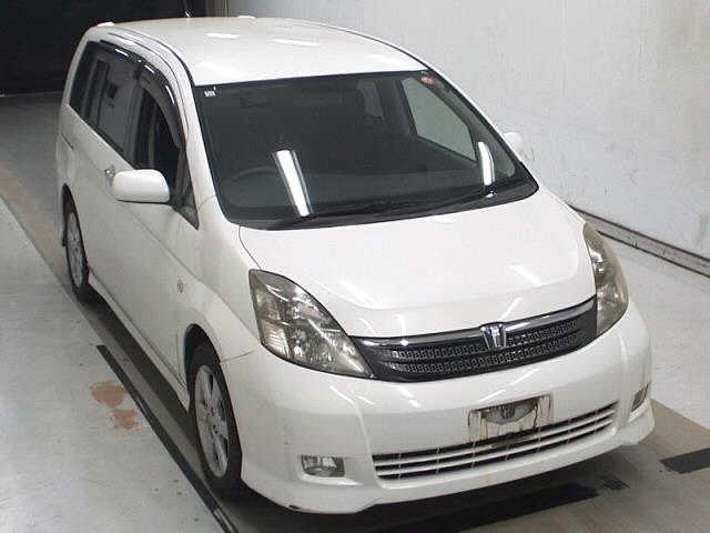 TOYOTA ISIS 2006