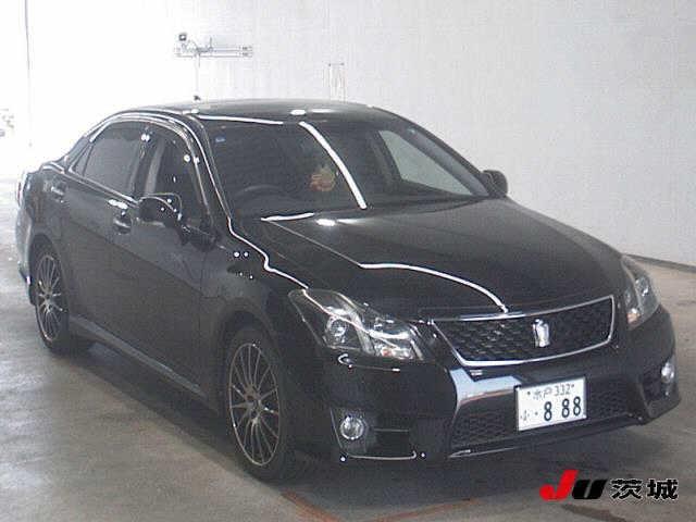 TOYOTA CROWN 2011