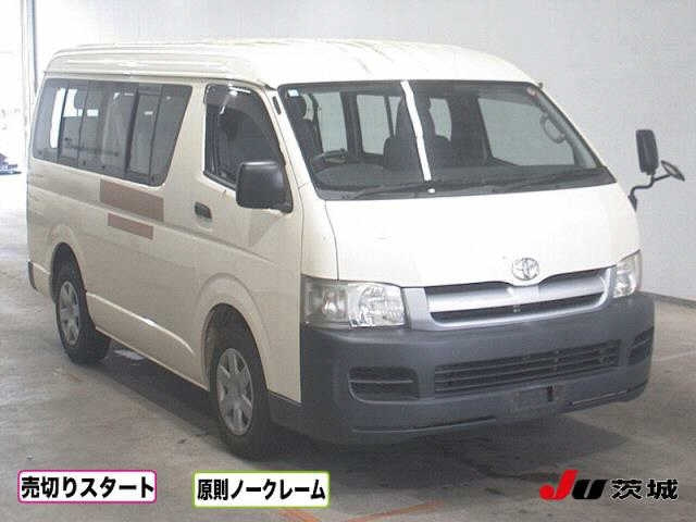 TOYOTA HIACE 2006
