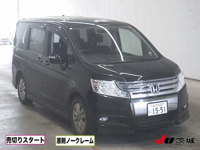 HONDA STEP WAGON 2010