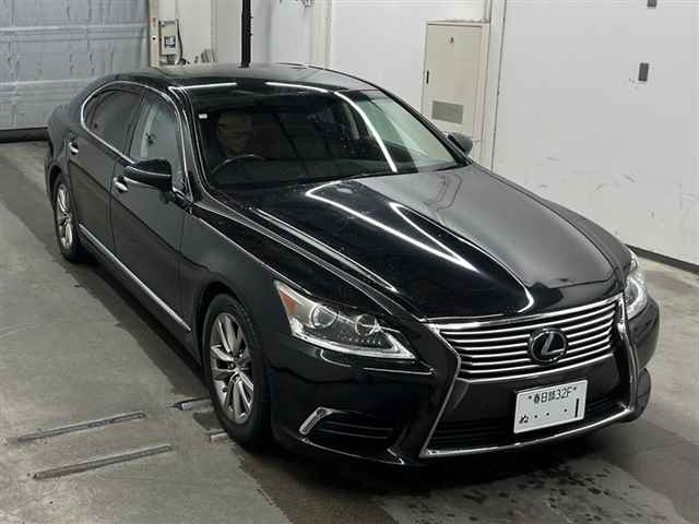 LEXUS LS 2015