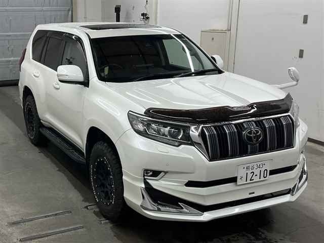 TOYOTA LAND CRUISER PRADO 2020