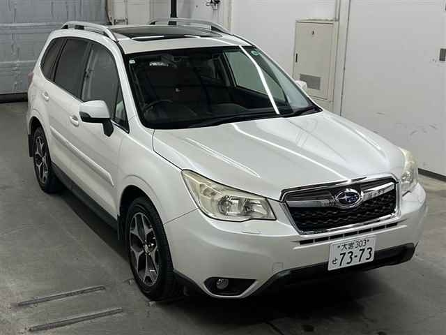 SUBARU FORESTER 2014