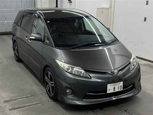 TOYOTA ESTIMA 2011