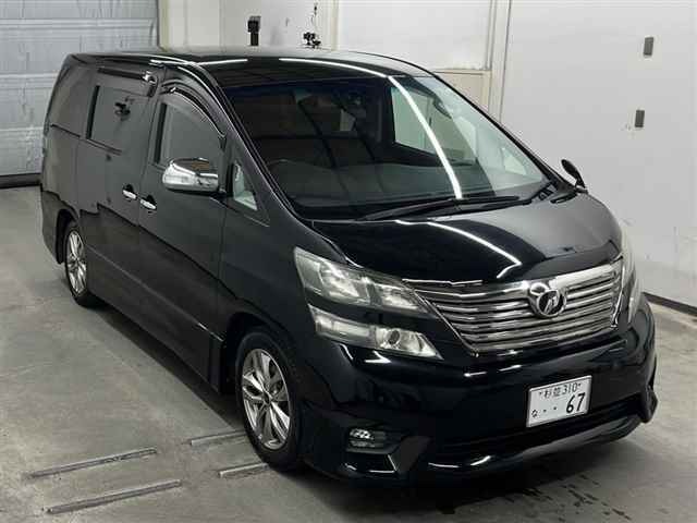 TOYOTA VELLFIRE 2010