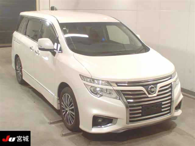 NISSAN ELGRAND 2018