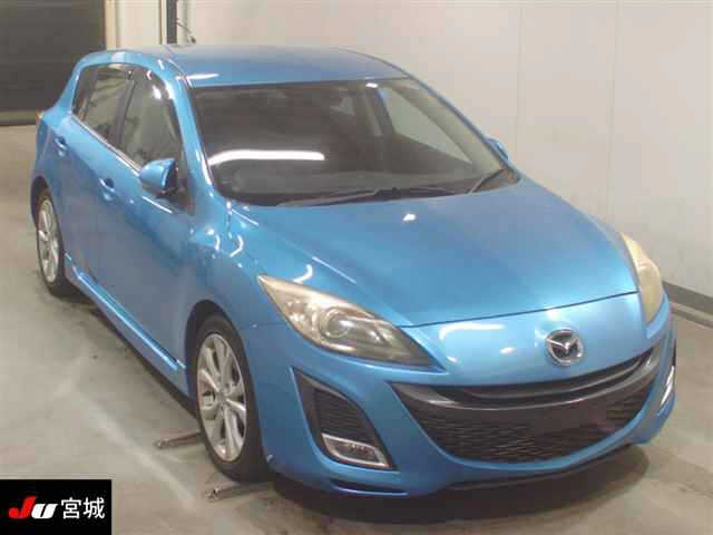 MAZDA AXELA