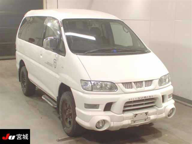 MITSUBISHI DELICA 2005
