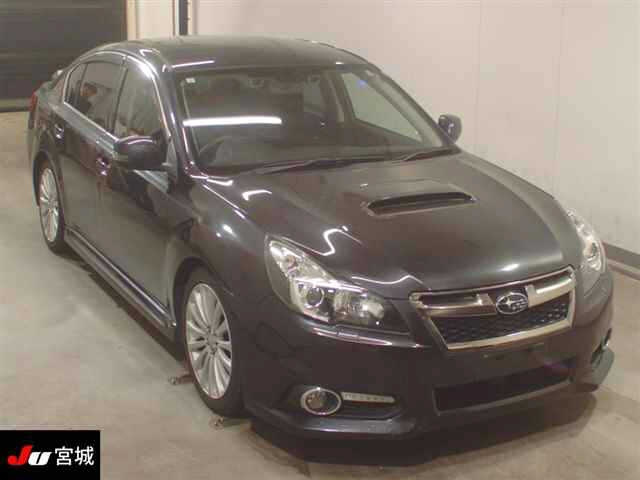 SUBARU LEGACY B4 2013