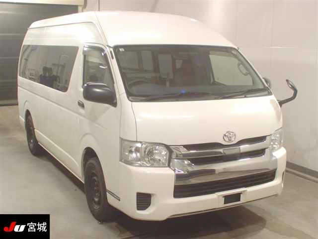 TOYOTA REGIUS ACE VAN 2019