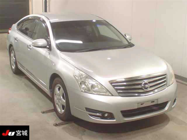 NISSAN TEANA