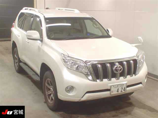 TOYOTA LAND CRUISER PRADO 2015
