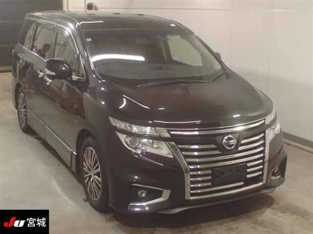 NISSAN ELGRAND 2018