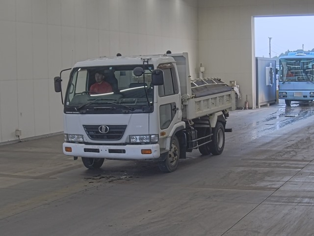 NISSAN CONDOR 2006