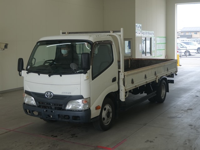 TOYOTA DYNA 2012
