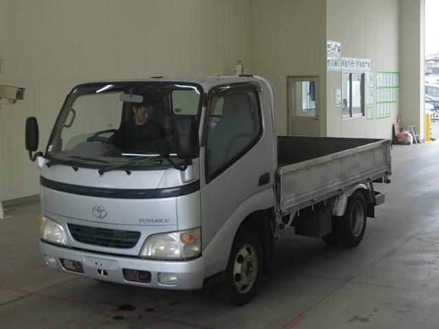 TOYOTA TOYOACE 2005