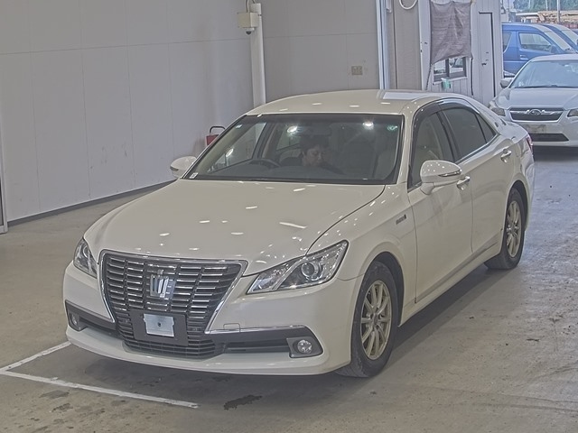 TOYOTA CROWN 2015