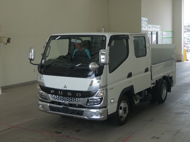 MITSUBISHI CANTER 2022