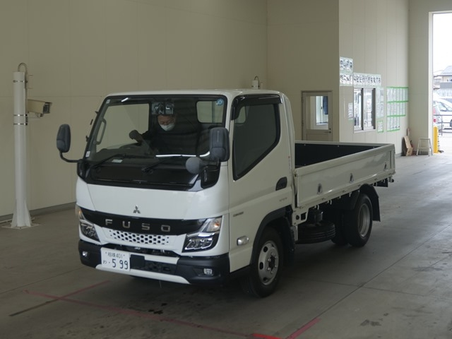 MITSUBISHI CANTER 2023