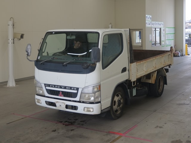 MITSUBISHI CANTER 2005