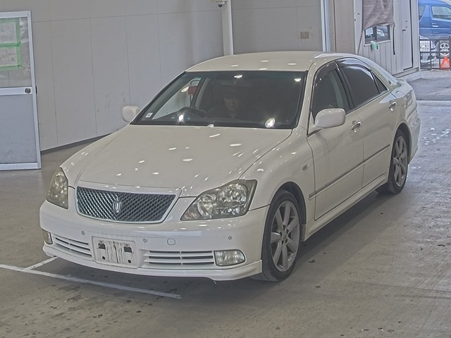 TOYOTA CROWN 2005