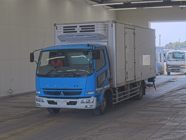 MITSUBISHI FUSO FIGHTER 2009
