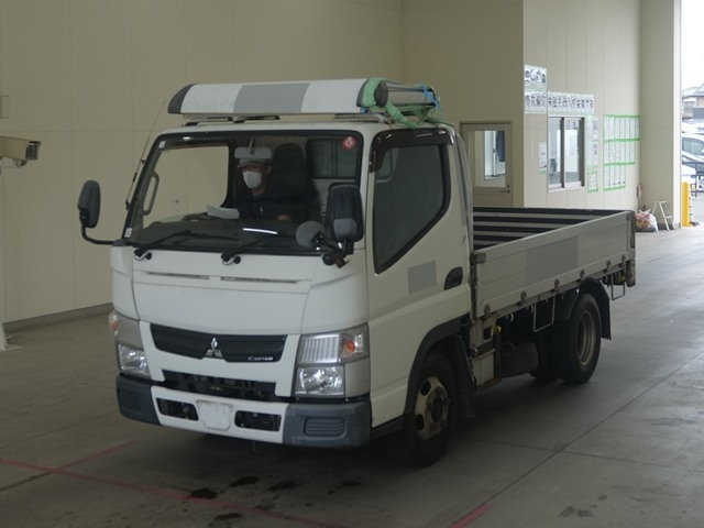 MITSUBISHI CANTER 2013