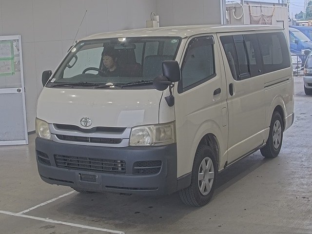 TOYOTA HIACE VAN 2008