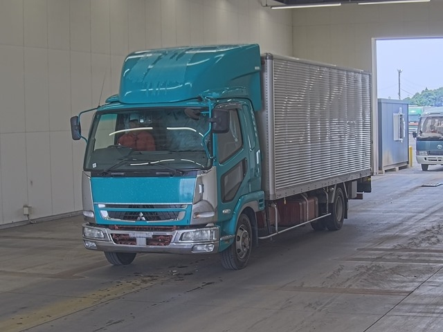 MITSUBISHI FUSO FIGHTER 2010