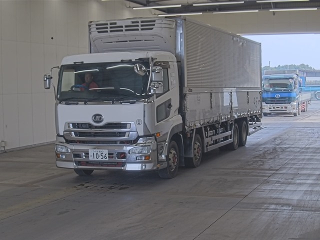 NISSAN QUON 2011