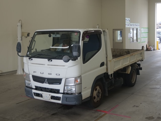 MITSUBISHI CANTER 2015
