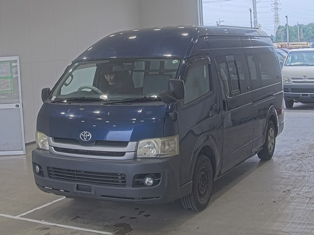 TOYOTA HIACE VAN 2008