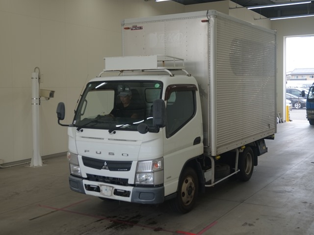 MITSUBISHI CANTER 2012