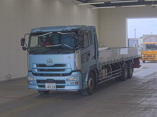 NISSAN QUON 2016