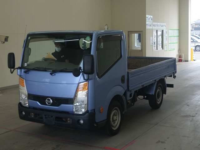 NISSAN ATLAS 2013