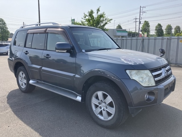 MITSUBISHI PAJERO 2008