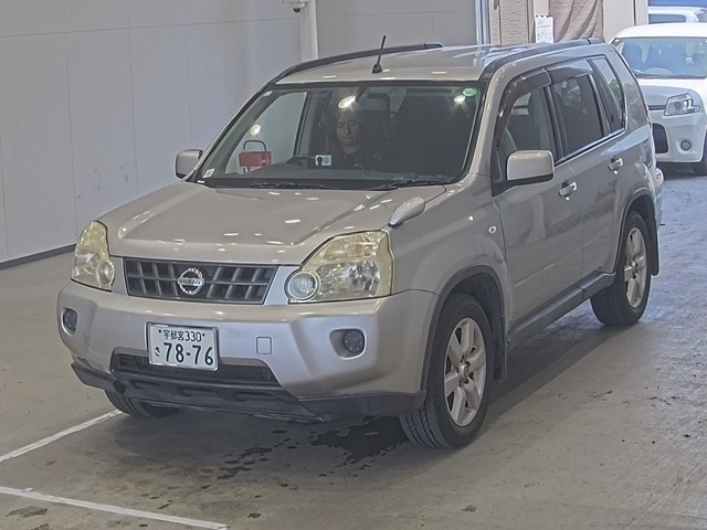 NISSAN X-TRAIL