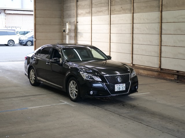 TOYOTA CROWN 2013