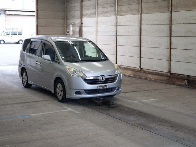 HONDA STEP WAGON 2005